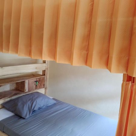 Barracuda Beach Hostel 아메드 외부 사진