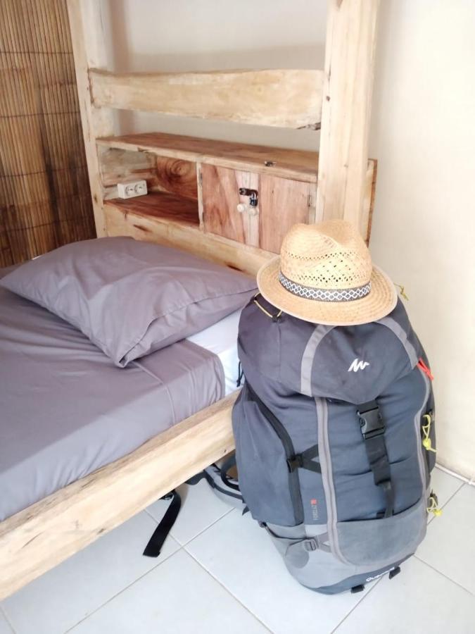 Barracuda Beach Hostel 아메드 외부 사진