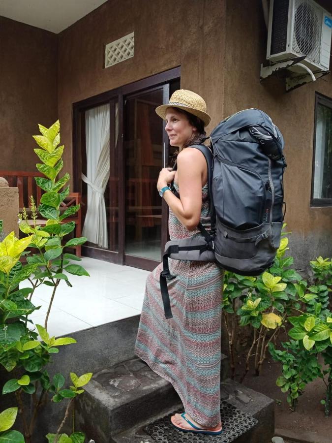 Barracuda Beach Hostel 아메드 외부 사진
