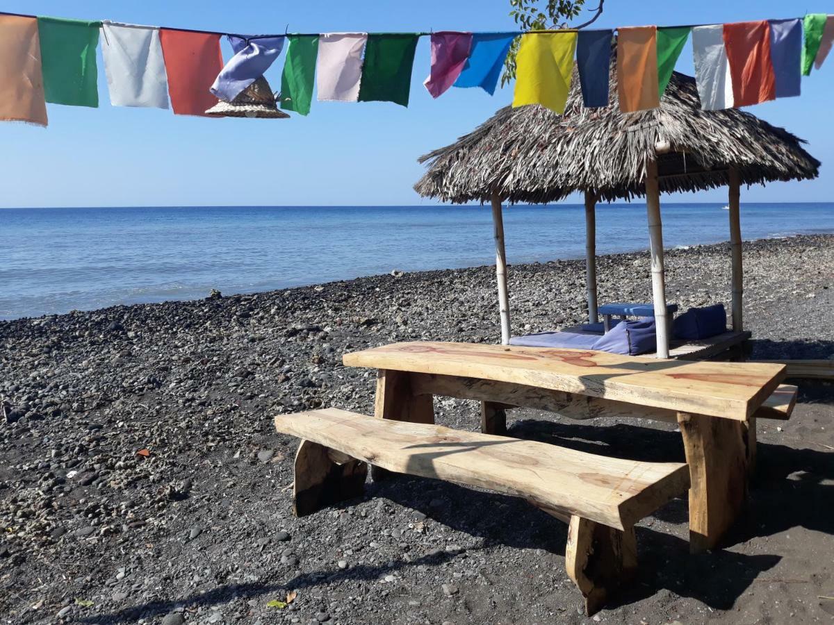 Barracuda Beach Hostel 아메드 외부 사진