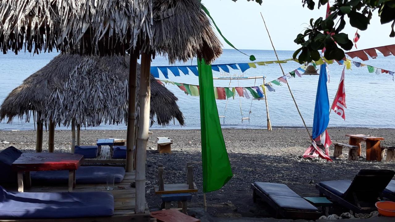 Barracuda Beach Hostel 아메드 외부 사진
